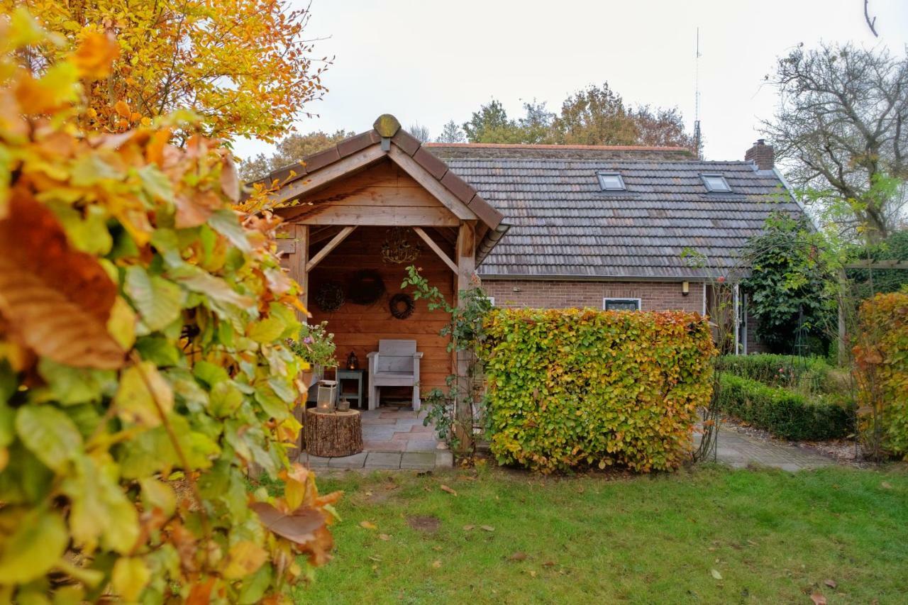 Oes-Tilber Bed and Breakfast Zweeloo Εξωτερικό φωτογραφία